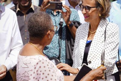 Agrandir l'image 1 sur 33, fenêtre modale