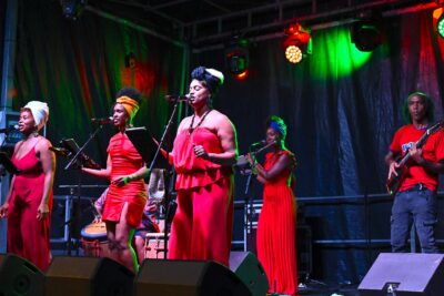 Agrandir l'image 8 sur 30, fenêtre modale