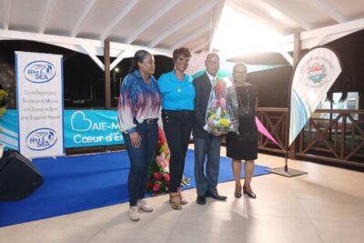 Agrandir l'image 12 sur 24, fenêtre modale