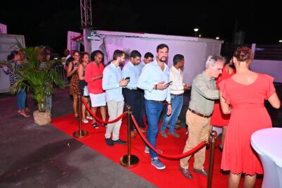 Agrandir l'image 4 sur 37, fenêtre modale