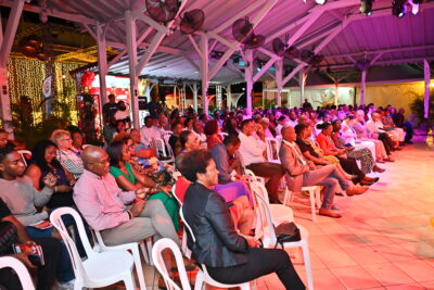 Agrandir l'image 21 sur 37, fenêtre modale