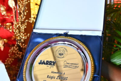 Agrandir l'image 30 sur 37, fenêtre modale