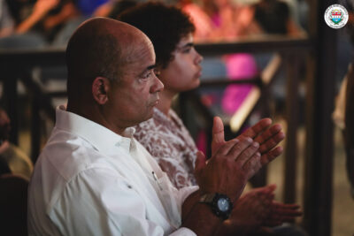 Agrandir l'image 2 sur 84, fenêtre modale