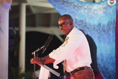 Agrandir l'image 4 sur 84, fenêtre modale