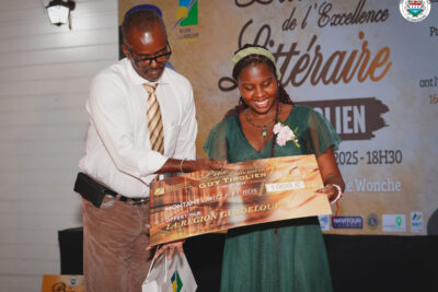 Agrandir l'image 25 sur 84, fenêtre modale