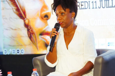 Agrandir l'image 9 sur 48, fenêtre modale