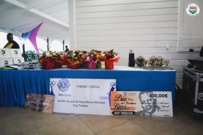 Agrandir l'image 75 sur 84, fenêtre modale